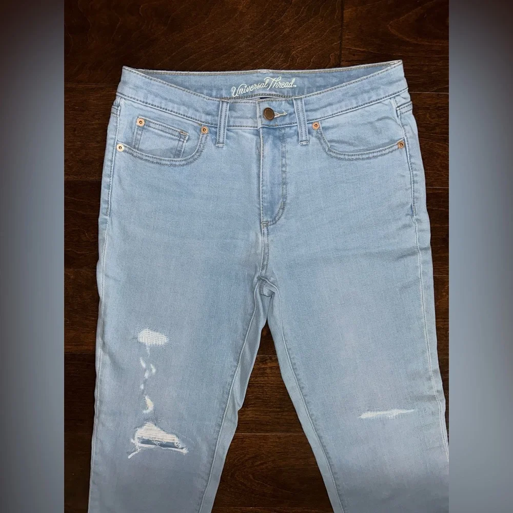 Universal Thread Mid Rise Crop Jeans size 4/27 R - Picture 3 of 13